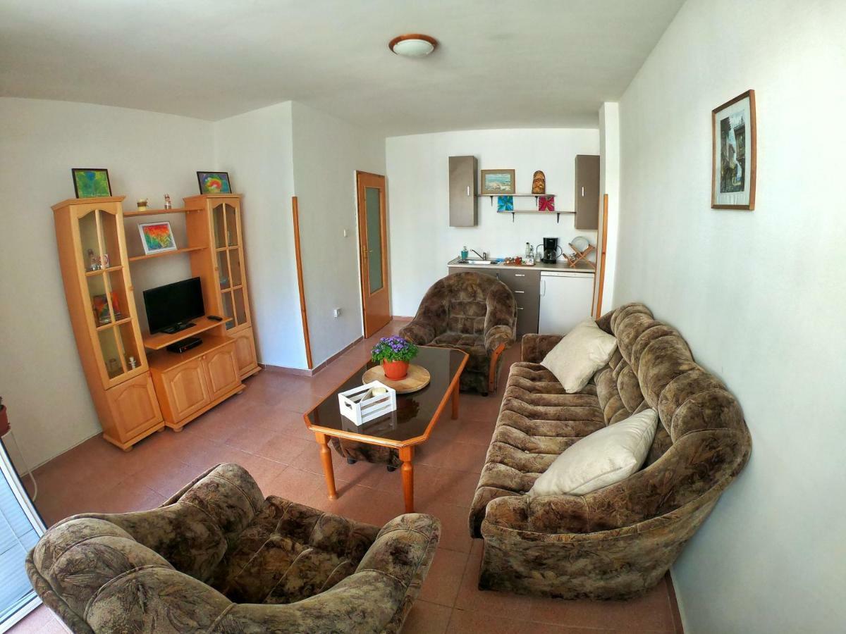 Apartment In St. Vlas With Terrace سفيتي فلاس المظهر الخارجي الصورة